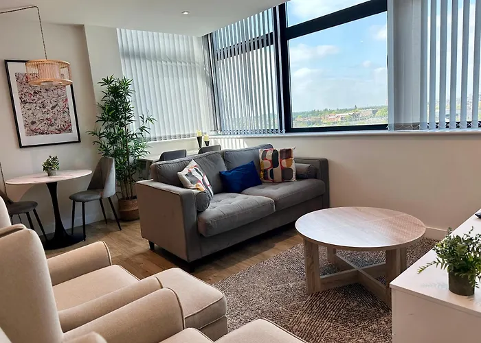 Lovely 1 Bed - Old Trafford